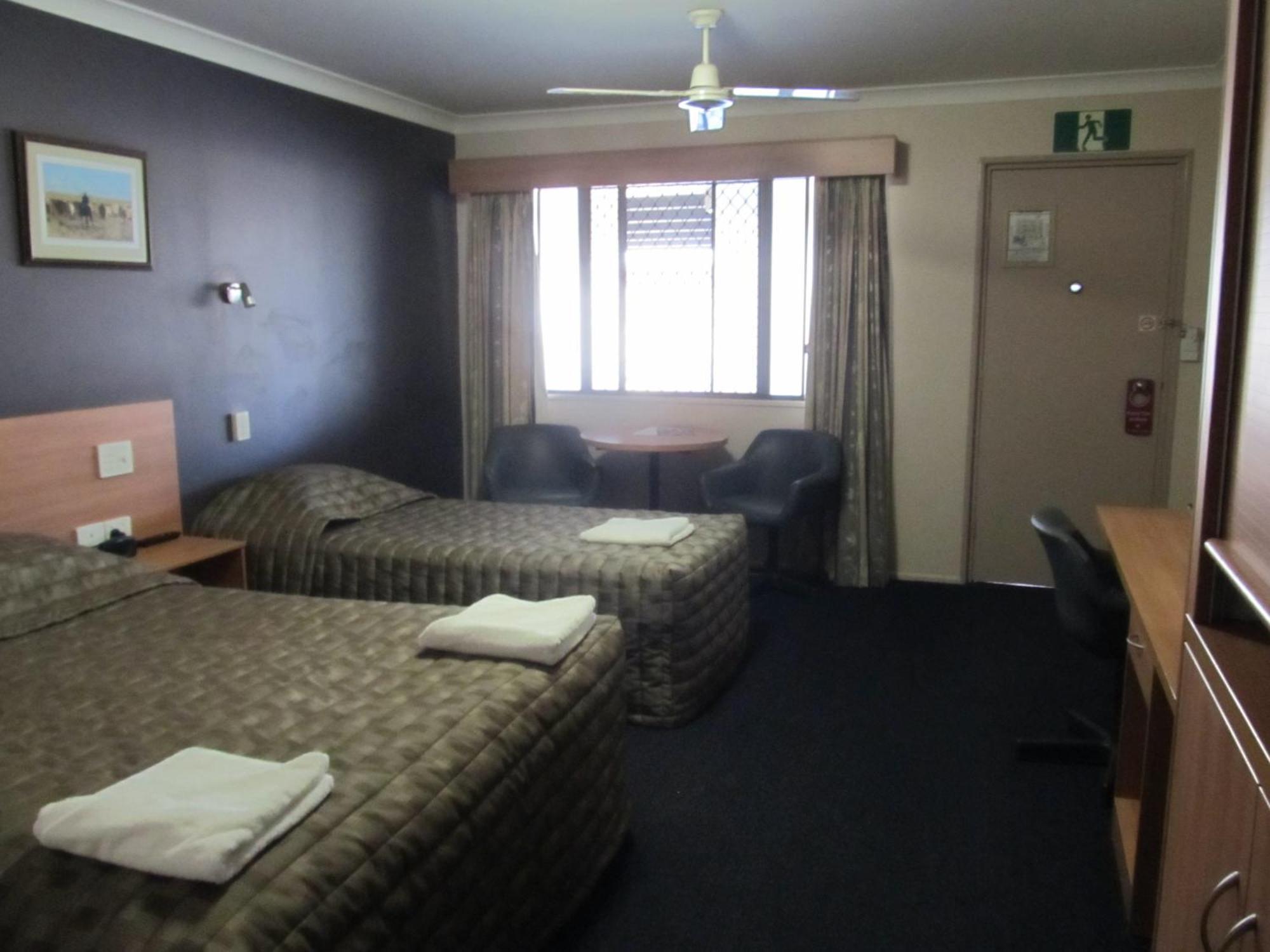 Sunpalms Motel Rockhampton Szoba fotó